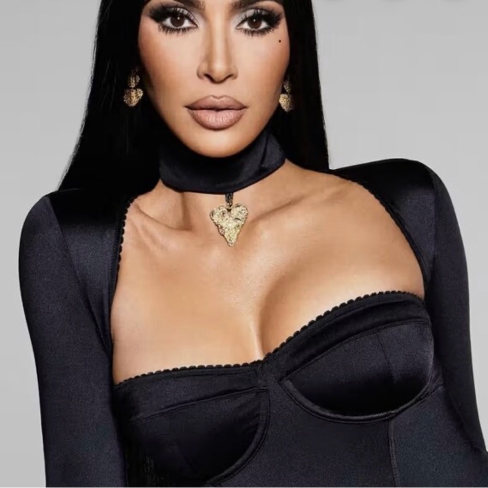 🖤Skims Stretch Satin Long Sleeve Bodysuit🔥